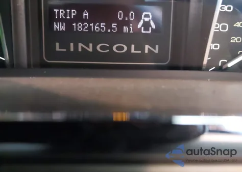 2012 Lincoln Navigator из США, поврежденный, VIN 5LMJJ2J52CEL09122